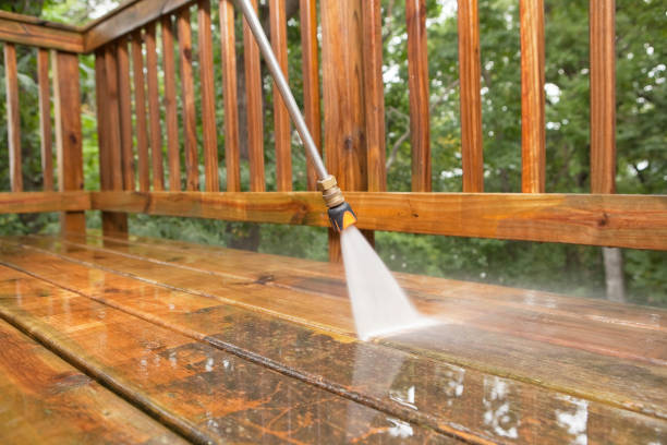 Best Factory Floor Cleaning  in Winnie, TX